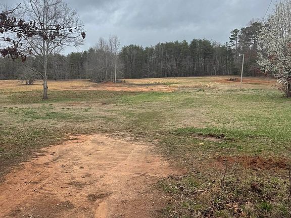 5th image of 4320 N Blue Ridge Dr