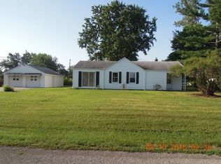 5040 Hatfield Rd, Fort Wayne, IN 46808