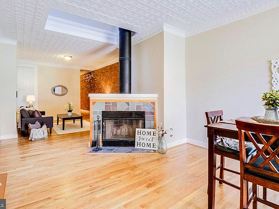 4th image of 1309 Light St