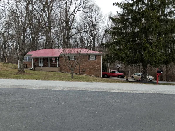 5881 Ivy Hill Rd, Hillsboro, OH 45133