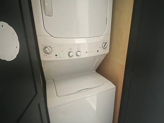 3rd image of 5112 Oakland St #201