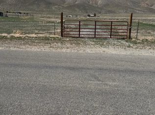 31 Locust Dr, Yerington, NV