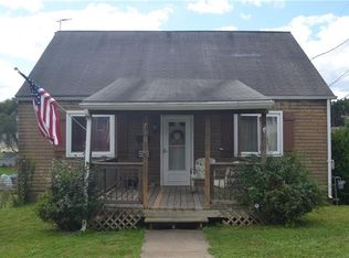 710 Park Ave, Mount Pleasant, PA