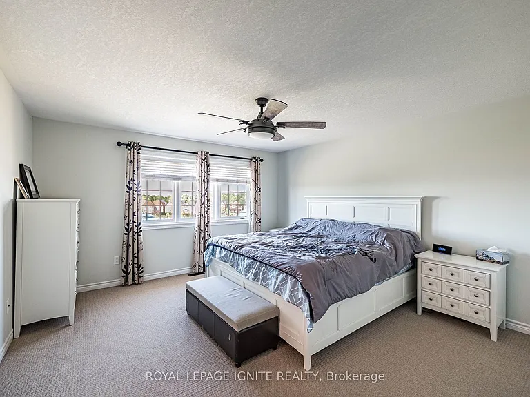18 Monkton Cir — Photo 25