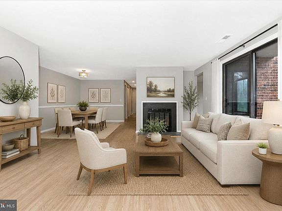5th image of 18131 Chalet Dr Unit 24-202