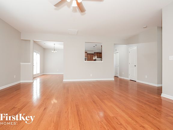 5th image of 729 Nellie Gray Pl