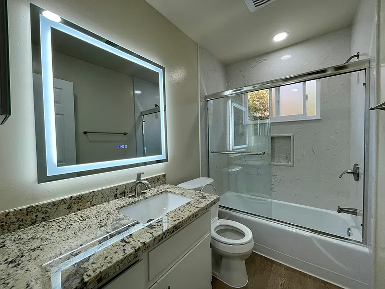 786 Elm St #11 — Photo 5