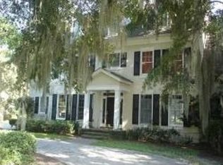 111 Grays Creek Dr, Savannah, GA 31410