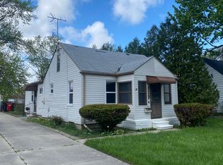 18041 Eastland St, Roseville, MI 48066