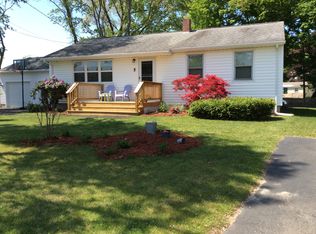 5 Knollwood Dr, Clinton, CT 06413