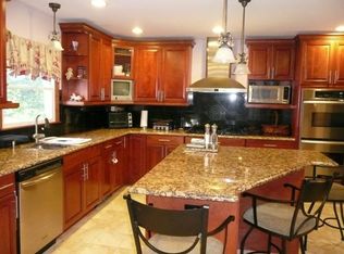 128 Billian St, Bridgewater, NJ 08807