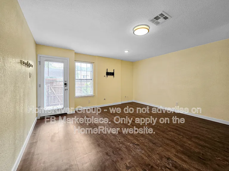 7401 Kingswood Cir — Photo 7