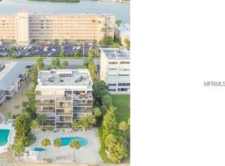 S Shore Dr S, South Pasadena, FL 33707