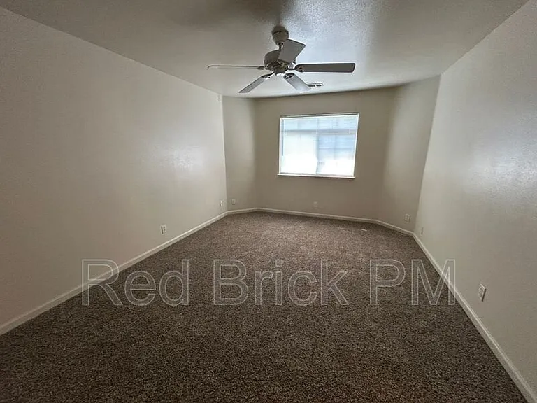 1236 E Alexander Ave — Photo 8