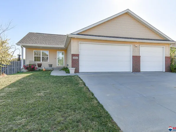 4665 W Mary Louise Ln, Lincoln, NE 68528
