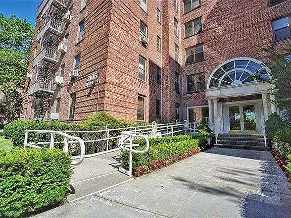 2nd image of 3105 Avenue V APT 5H
