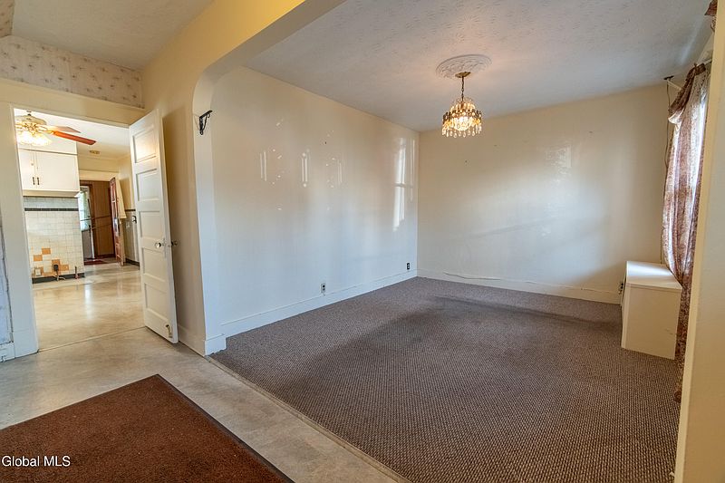 5th image of 1218 9th Avenue