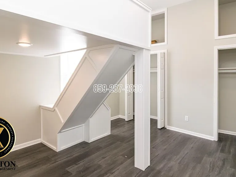 139 N. Hanover — Photo 8