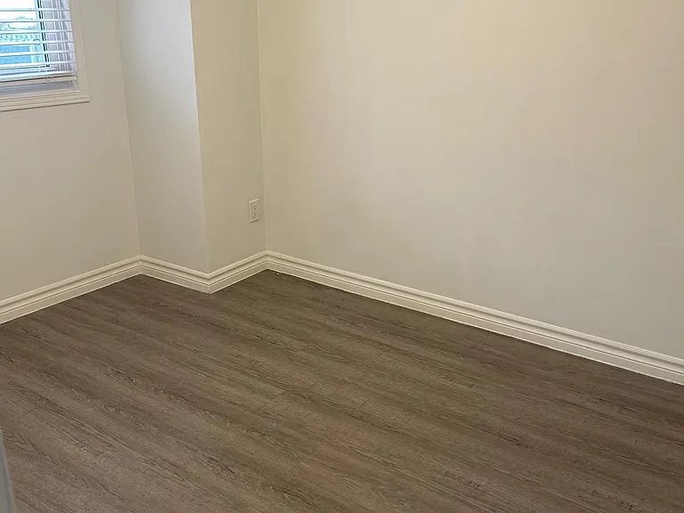 420 Pioneer Dr #3 — Photo 12