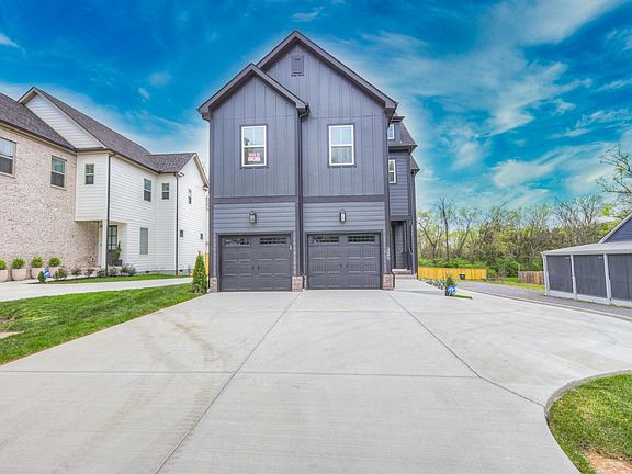 4th image of 3199A Doak Ave