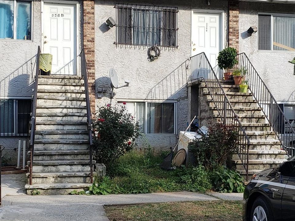 1st image of 230 Targee St