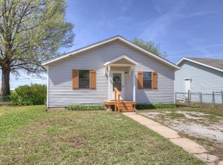 908 Jefferson Ave, Joplin, MO 64801