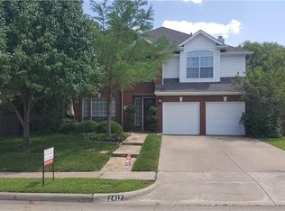 2417 Bowie Ln, Grapevine, TX 76051