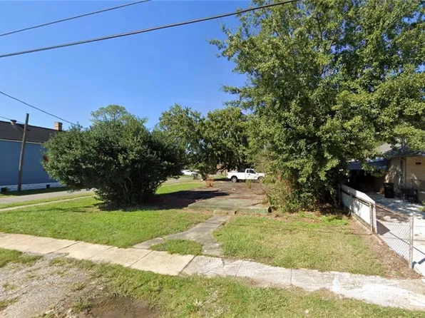 500 Angela Ave, Arabi, LA 70032