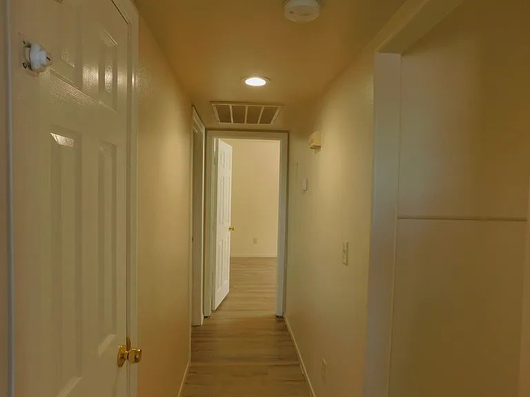 601 Cabrillo Cir #429 — Photo 9