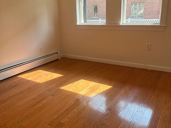 4th image of 1169 129th St Floor 1