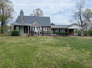 5316 Saint Paul Church Rd, Hamptonville, NC 27020