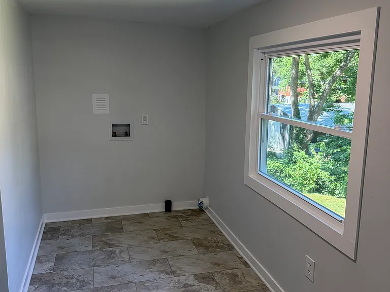 25 Ridge Ave — Photo 10