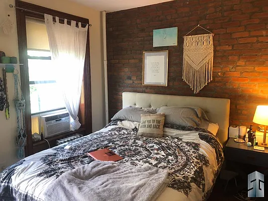 Rented by Skyline Group Real Estate | media 31