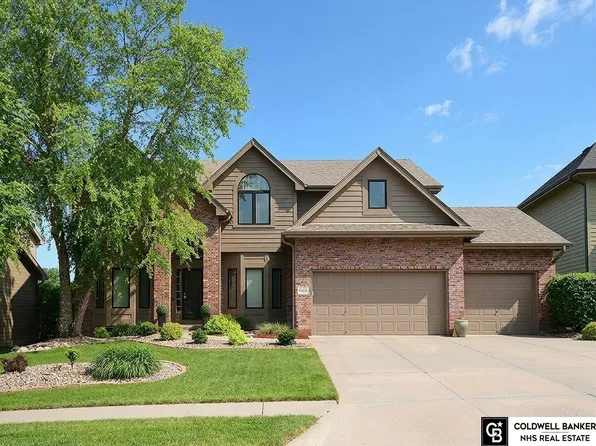 14626 Girard St, Bennington, NE 68007
