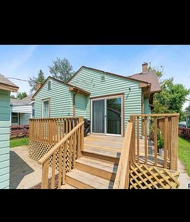 4th image of this home