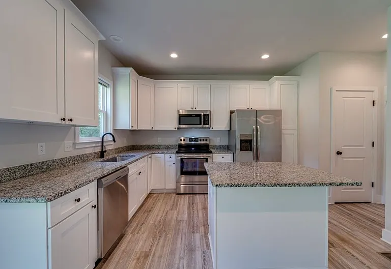 7 Limox Ln #1 — Photo 26