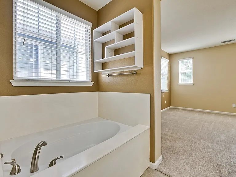 309 Rayos Del Sol Dr — Photo 49