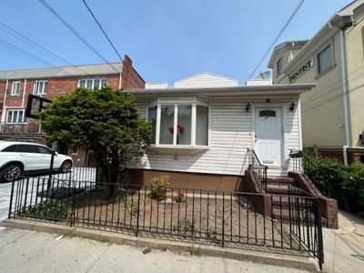 1223 Avenue Y, Brooklyn, NY, 11235