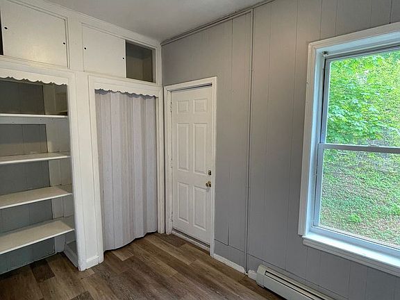 5th image of 52 Benkard Ave #2