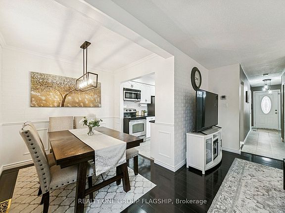 5th image of 100 Quigley Rd Unit 137