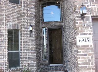 6925 Bent Spur Dr, Fort Worth, TX 76179
