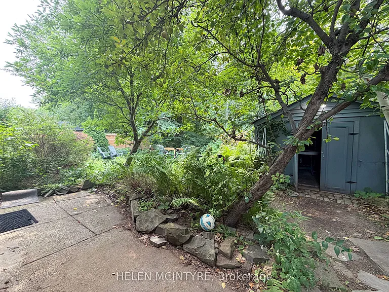 34 Dunning Cres — Photo 25