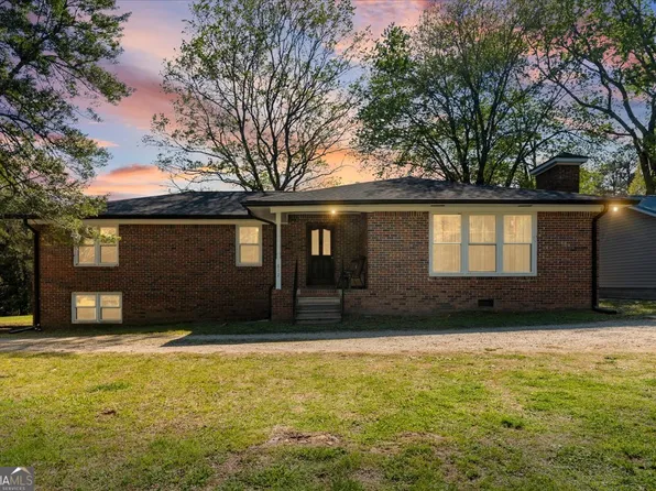 812 Pine Grove Rd, Tallapoosa, GA 30176