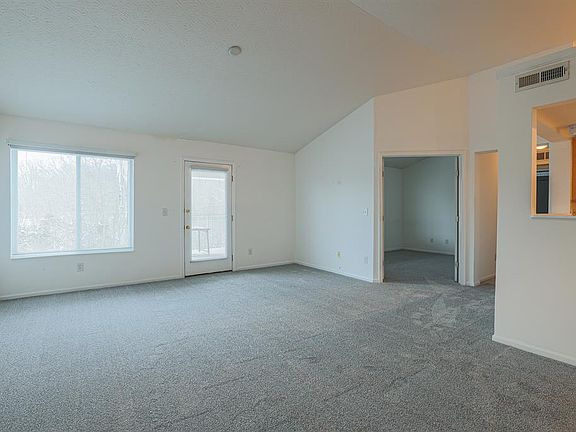 3rd image of 250 Postoak Ln #1-H
