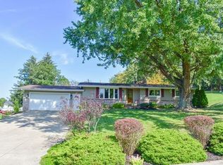 726 Hanley Rd W, Lexington, OH 44904