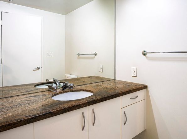2 bedroom rental in Vancouver — photo 9