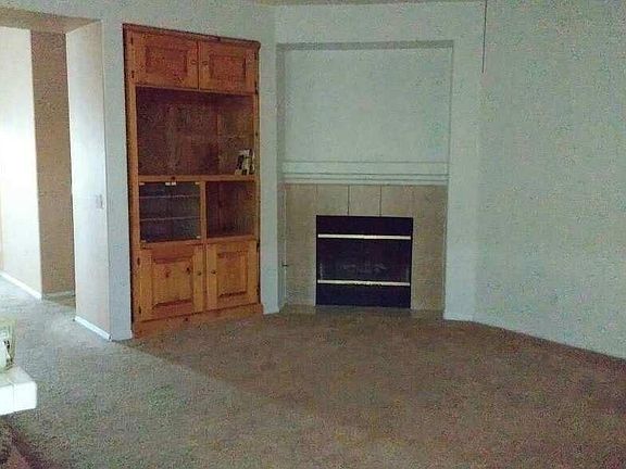 opposite view inside family room