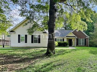 41 Stallion Run, Dallas, GA 30132