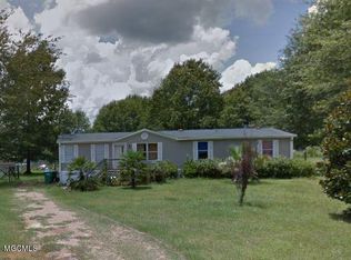 18979 Adams Ln, Saucier, MS 39574