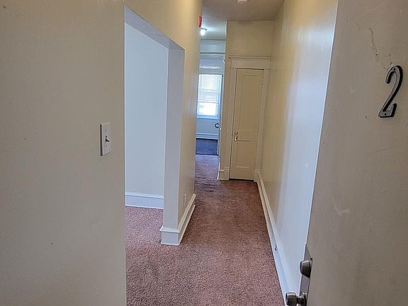 2nd image of 1305 W Roosevelt Blvd Floor 2